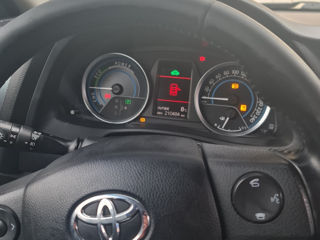 Toyota Auris foto 1