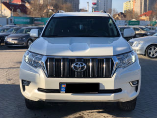 Toyota Land Cruiser Prado foto 3