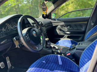 BMW 5 Series foto 6