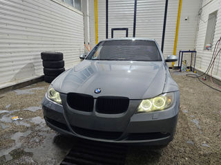 BMW 3 Series foto 4