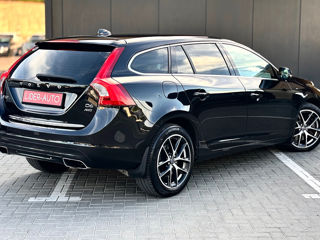 Volvo V60 foto 4