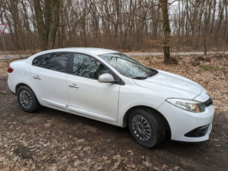 Renault Fluence foto 4