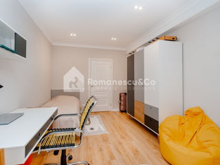 Apartament cu 3 camere, 133 m², Botanica, Chișinău foto 17