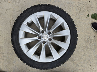 Tesla S/X 245/45 R19 (4 jante + 2 cauciucuri)