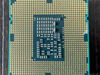 Intel Core i3-550 @ 3.20GHz  Socket: LGA1156