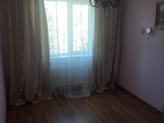 Apartament cu 2 camere, 58 m², Botanica, Chișinău foto 4