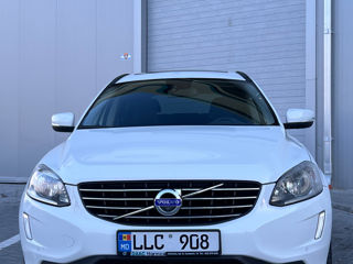 Volvo XC60 foto 5