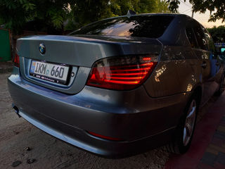 BMW 5 Series foto 6