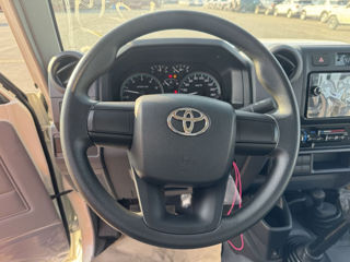 Toyota Land Cruiser фото 17