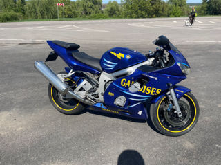 Yamaha r6