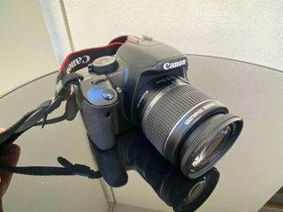 Canon EOS 450D foto 3