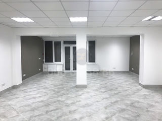 Vanzare spatiu comercial riscani 70 m.p foto 3