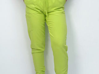 Pantalonii medicali fiber - fistic / медицинские брюки fiber - фисташковый foto 0