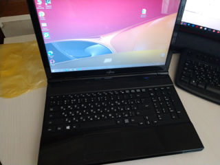 Fujitsu i7 x8 / 8GB DDR3 / 256GB SSD / NVIDIA GT620M (Made in Germany)