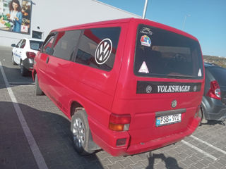 Volkswagen Transporter foto 2