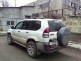 Toyota Land Cruiser Prado foto 4