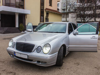 Mercedes E Class foto 7