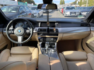 BMW 5 Series foto 10