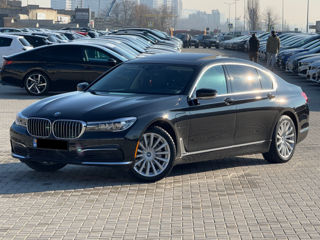 BMW 7 Series foto 3