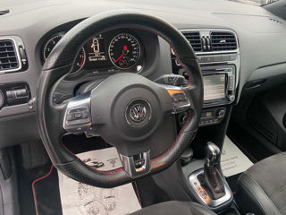 Volkswagen Polo foto 11