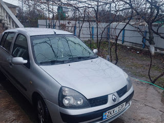 Renault Clio Symbol foto 4