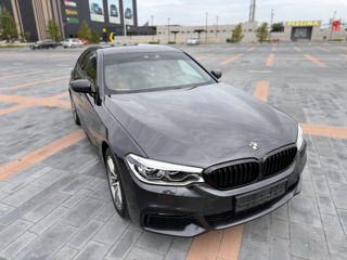 BMW 5 Series foto 3