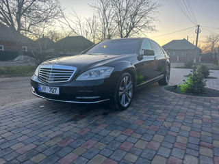 Mercedes S-Class foto 2