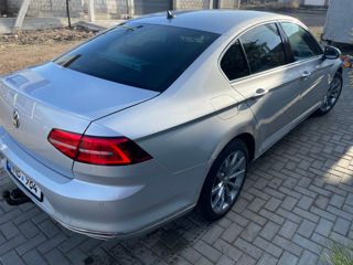 Volkswagen Passat foto 6