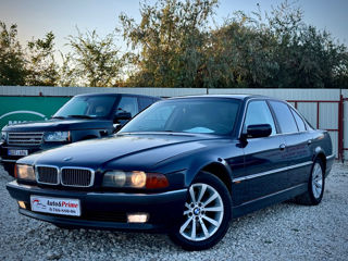 BMW 7 Series foto 1