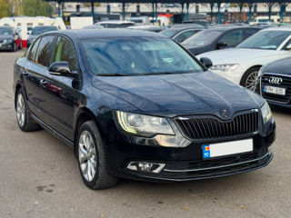 Skoda Superb foto 4