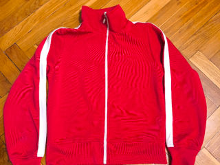 Спортивная куртка красная размер s foto 6
