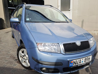 Skoda Fabia foto 1