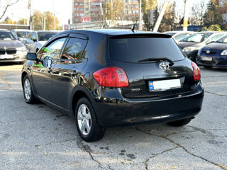 Toyota Auris foto 3