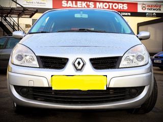 Renault Grand Scenic foto 1