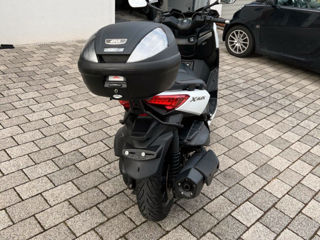 Yamaha X Max 400 foto 8