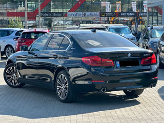 BMW 5 Series foto 3