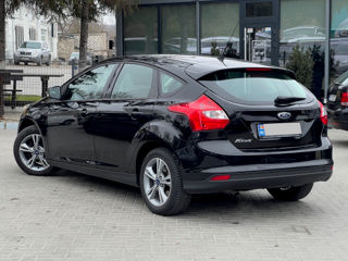 Ford Focus foto 5