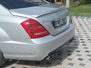 Mercedes S-Class foto 2