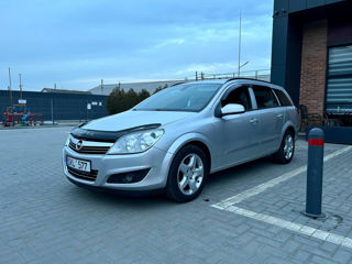 Opel Astra foto 2