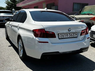 BMW 5 Series foto 1