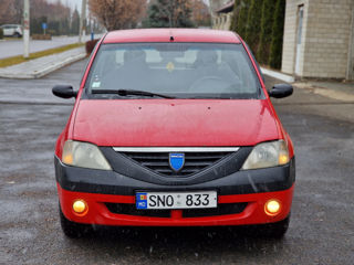 Dacia Logan foto 2