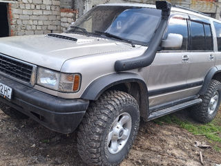 Isuzu Trooper