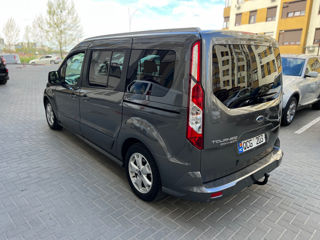 Ford Tourneo Connect foto 4