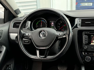 Volkswagen Jetta foto 10