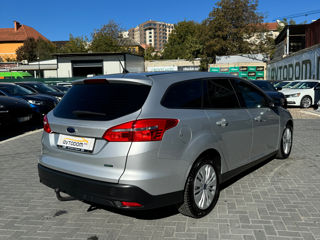 Ford Focus foto 4