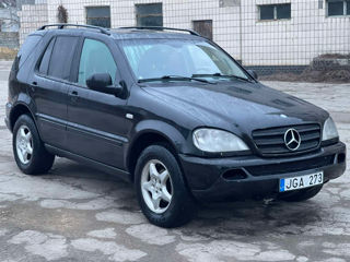 Mercedes M-Class