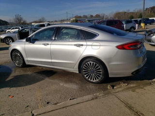 Ford Fusion foto 6