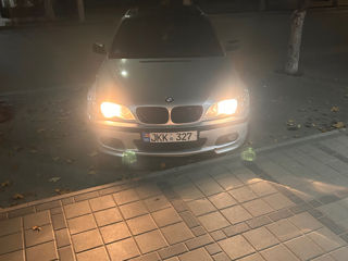 BMW 3 Series foto 2