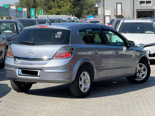 Opel Astra foto 3