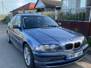 BMW 3 Series foto 3